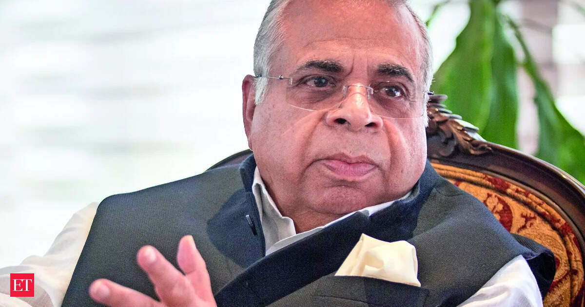 Hinduja Group commits Rs 2,500 cr investment in Tamil Nadu